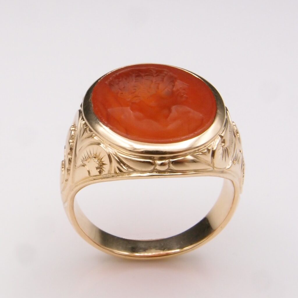 bague chevalière or jaune