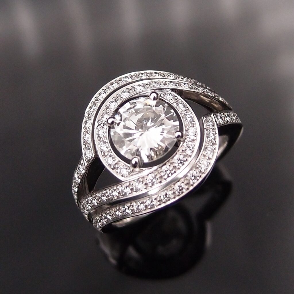 bague de fiançailles tourbillon diamants
