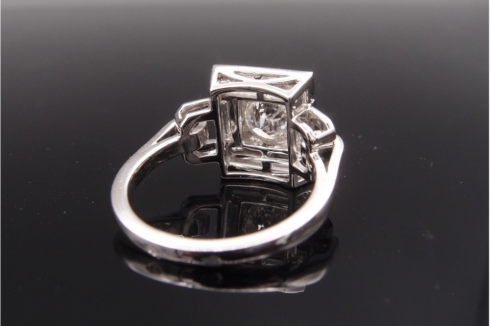 bague art deco diamant 0,72 carat