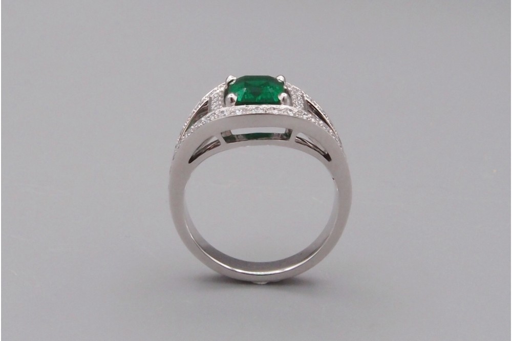 bague émeraude