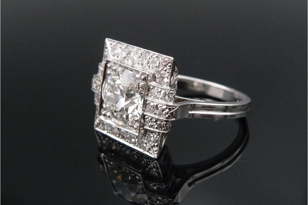 Bague Platine Art Déco Diamant 2.05 cts H/VVS2 taille ancienne