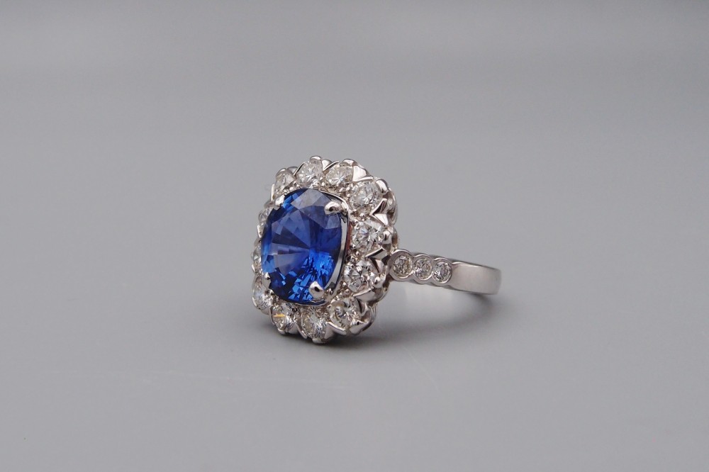 bague pompadour saphir