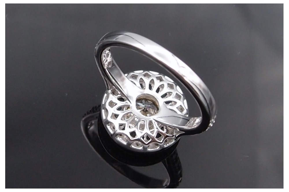 bague solitaire diamant saphirs calibrés