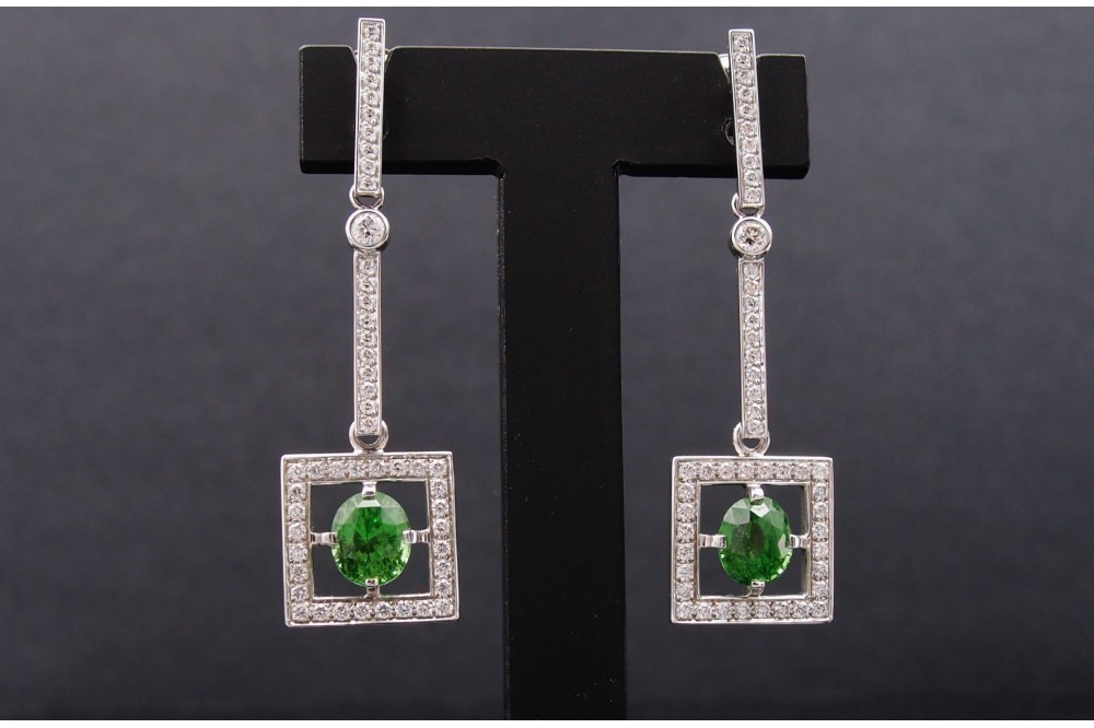 Boucles d’oreilles “Les Modulables” Tsavorites et diamants