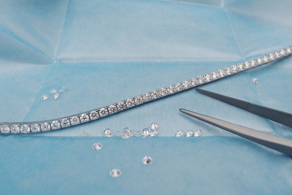 bracelet or blanc diamants femme