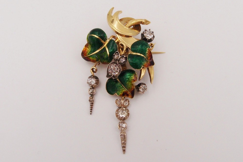 Broche « feuilles émaillées » 19 ème , or , argent et diamants