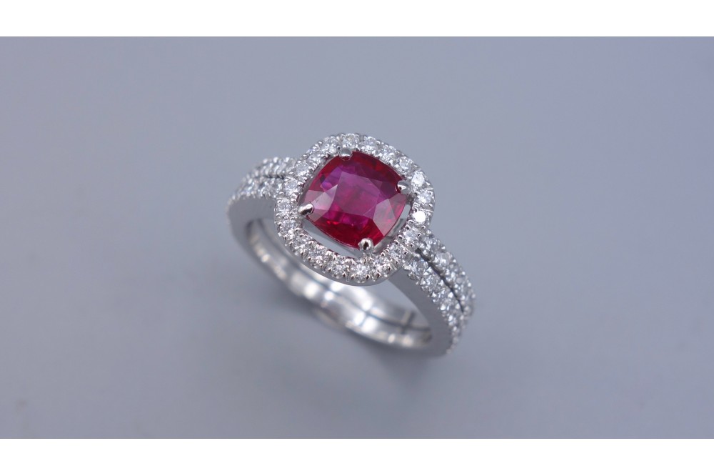 Exceptionnel Rubis “Birman” 2,62 carats