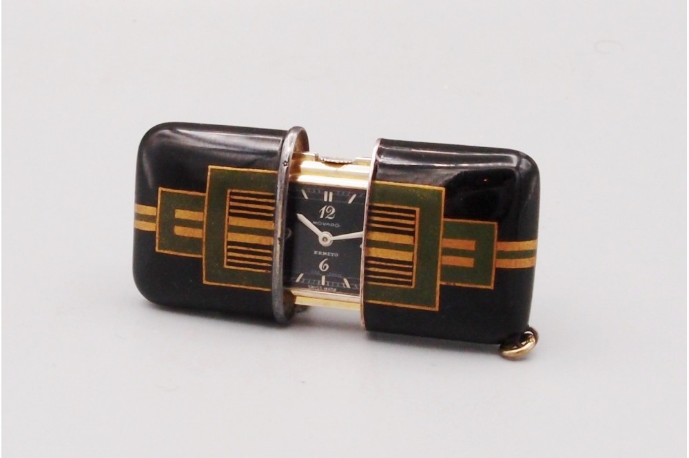 Montre « Ermeto » Movado en vermeil laqué, modèle baby vers 1930