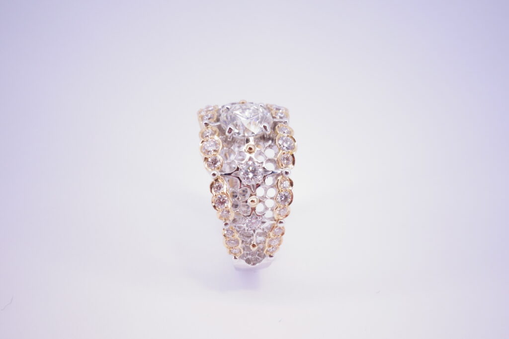 bague de fiançailles diamants or jaune or blanc