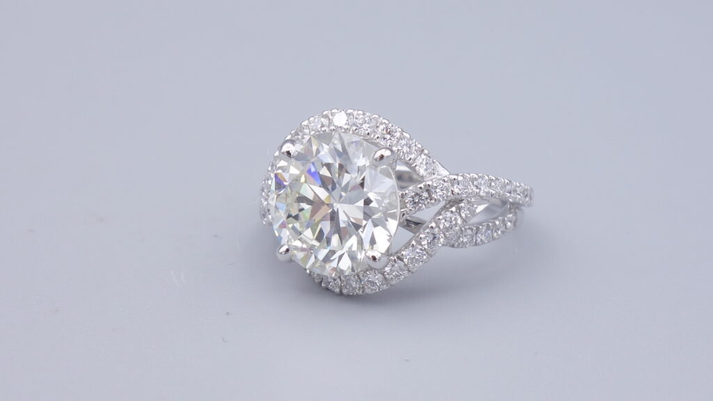 BAGUE « SARAH » DIAMANTS