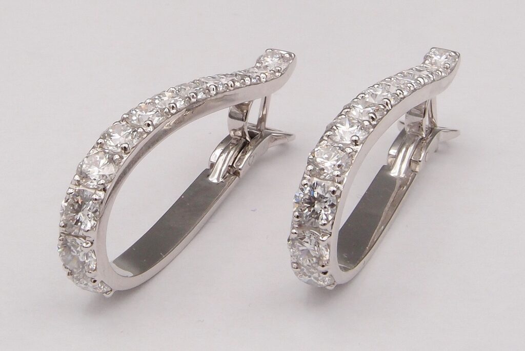 Boucles d'oreilles diamant or blanc