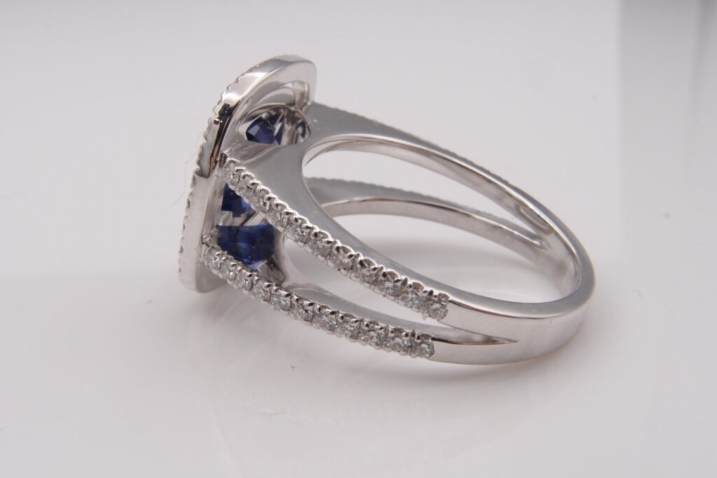 bague saphir coussin