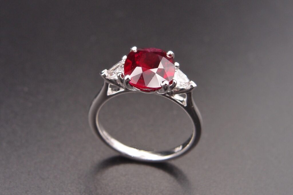 Bague rubis non chauffé 2.28 cts