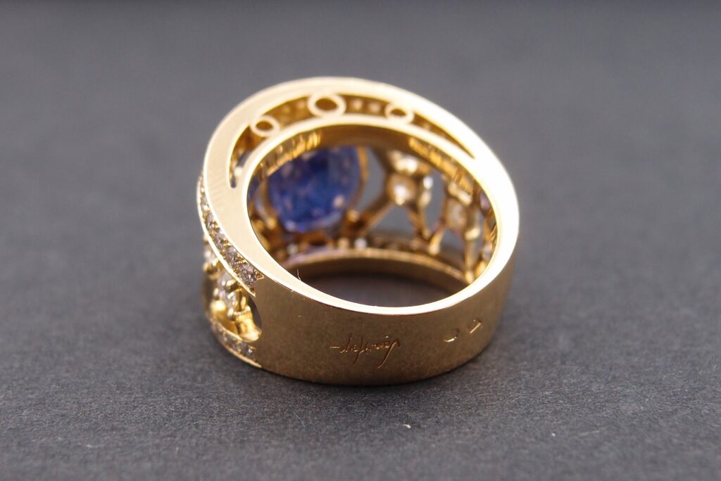 bague croisillons or jaune saphir Ceylan