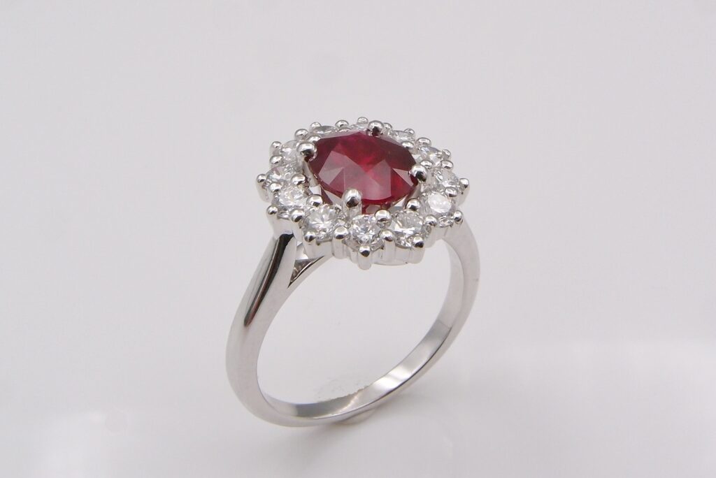 bague rubis marguerite