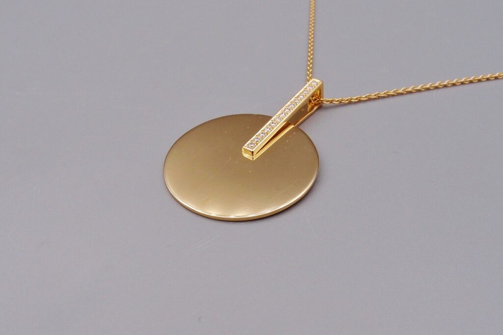 pendentif cible or jaune diamants