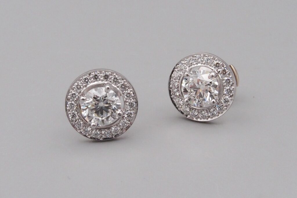 boucles d'oreilles diamants