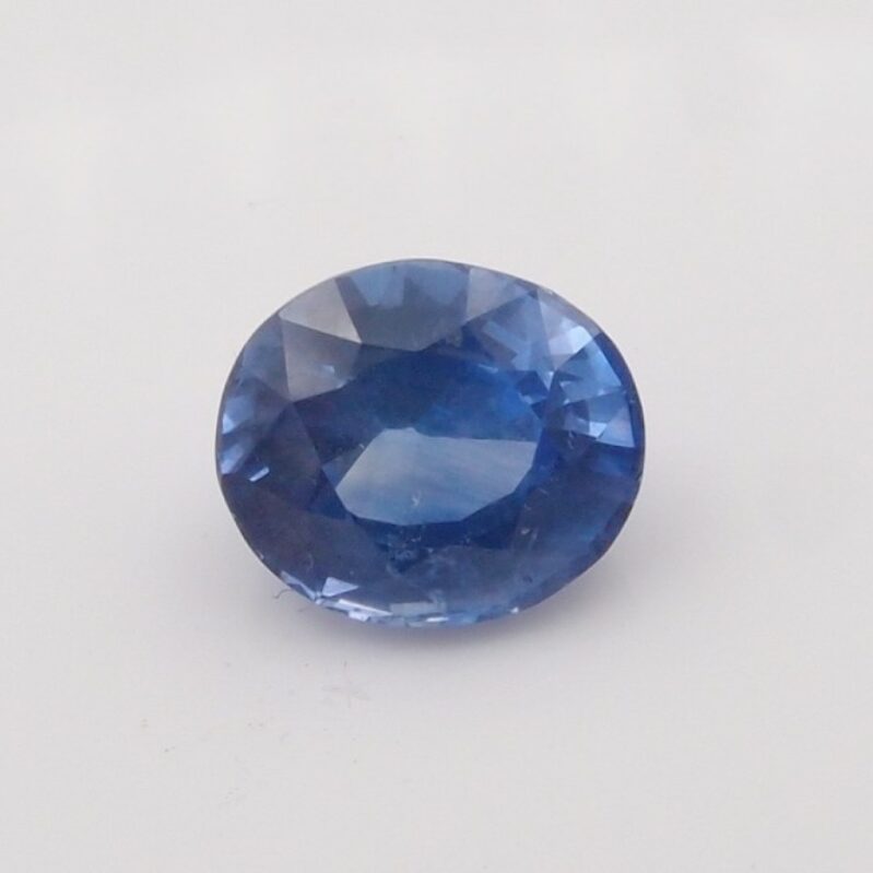Saphir Bleu De Ceylan 6,75 Ct – Taille Ovale, Chauffé, Certificat VGTL