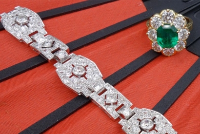 L’histoire des bijoux art déco « bagues , bracelets , colliers , boucles d’oreilles