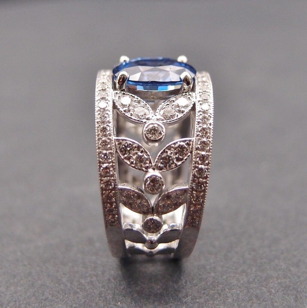 bague bandeau saphir