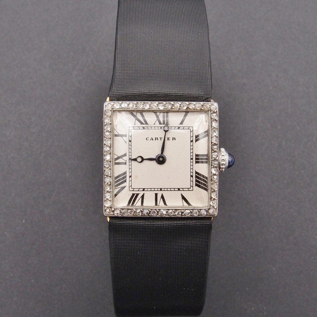 Montre Cartier Art Déco vers 1920