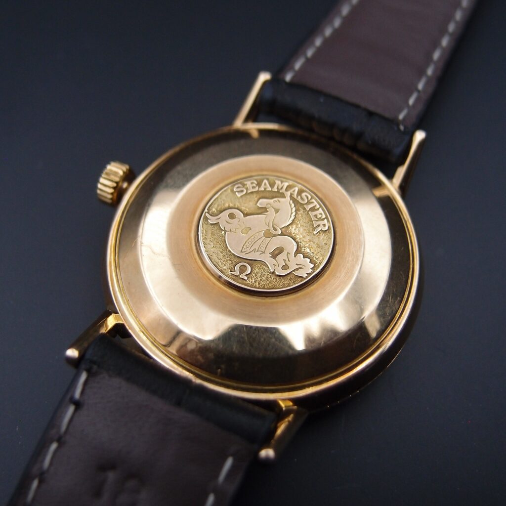 Montre OMEGA SEAMASTER