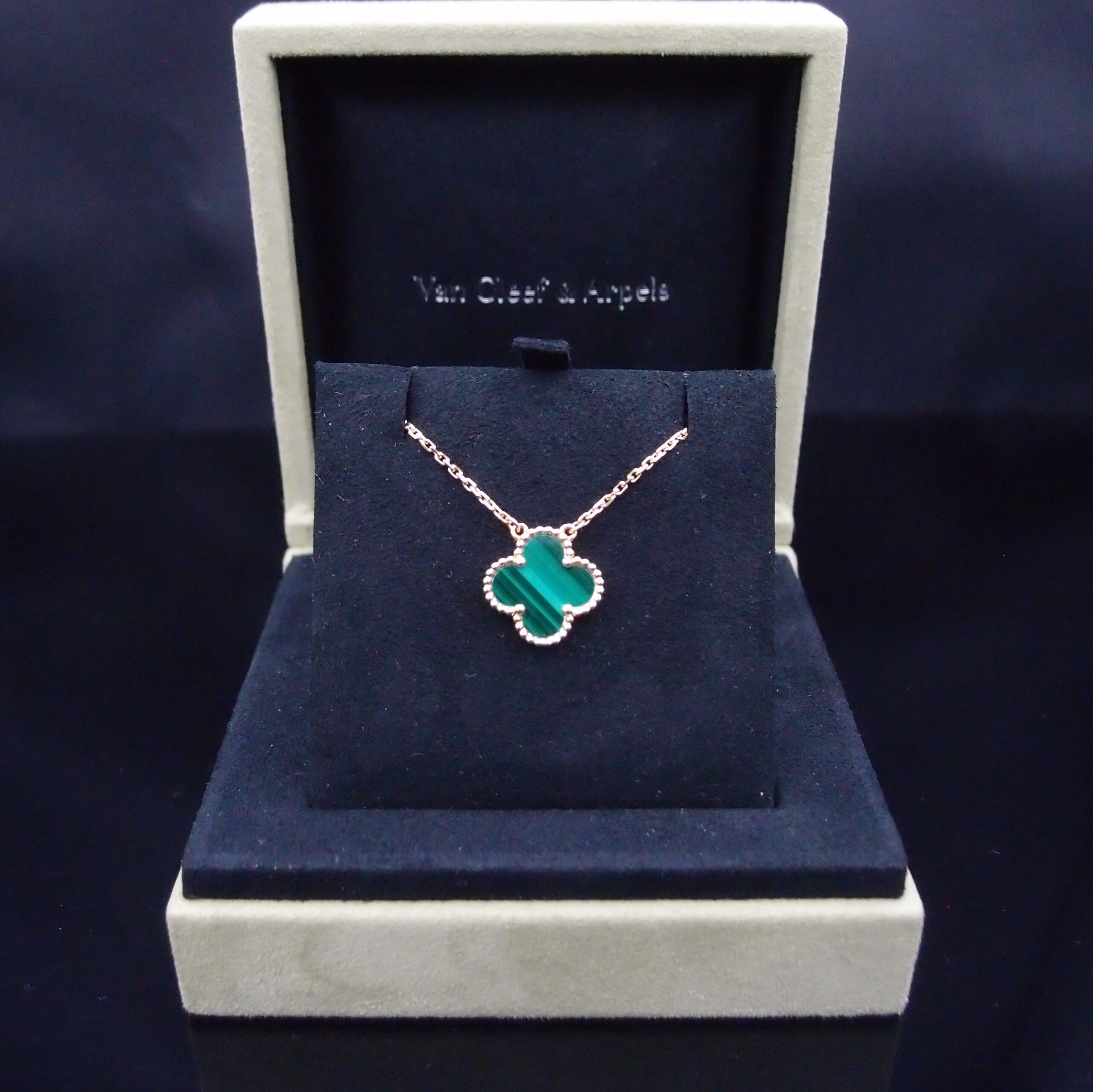 COLLIER PENDENTIF  » ALHAMBRA » VAN CLEEF ET ARPELS