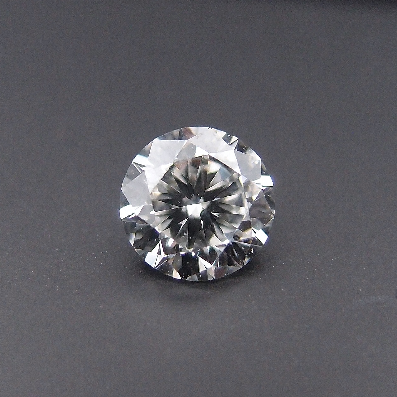 DIAMANT 2.10 CT TAILLE BRILLANT F/ SI2 CERTIFICAT HRD