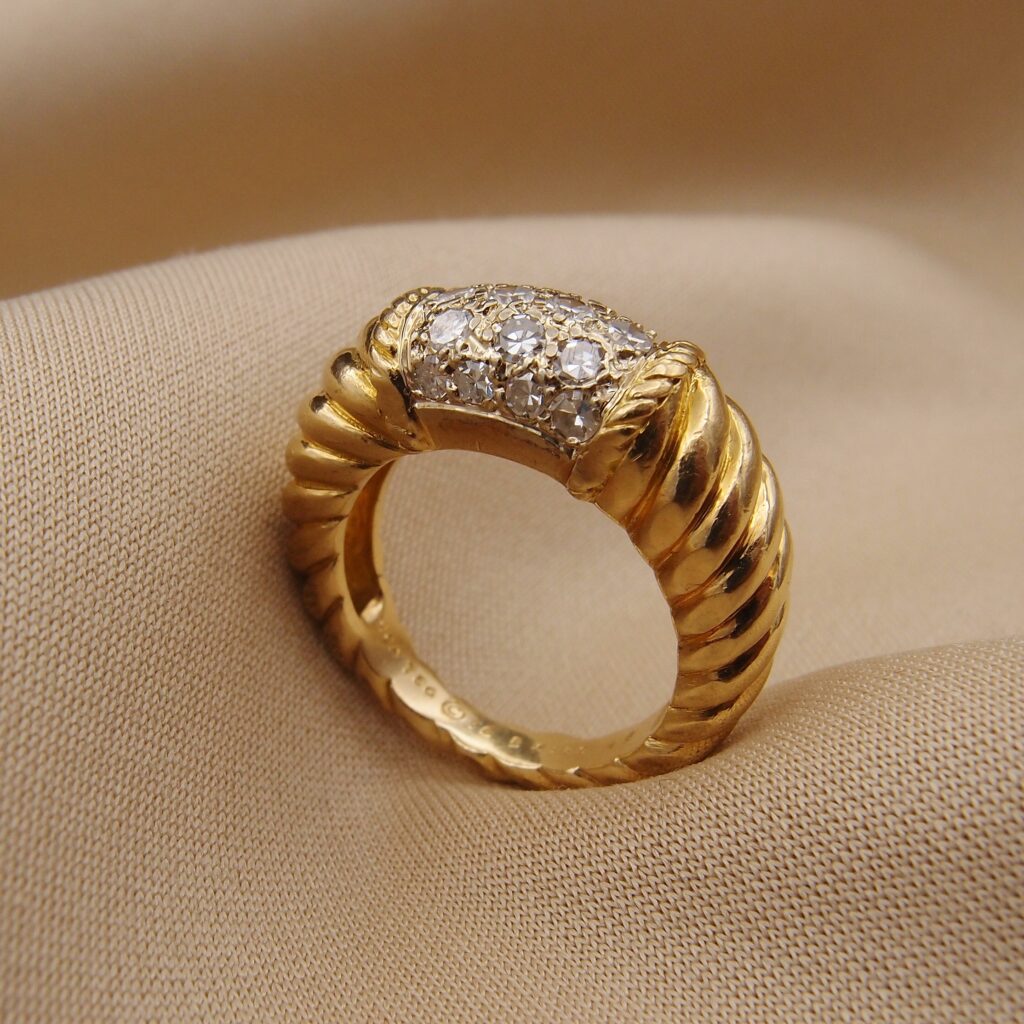 Bague Philippine or jaune et diamants