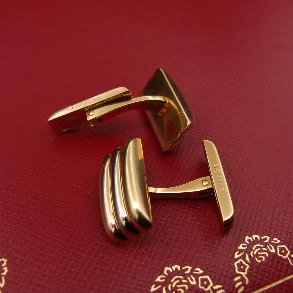 Boutons de manchettes Cartier trinity