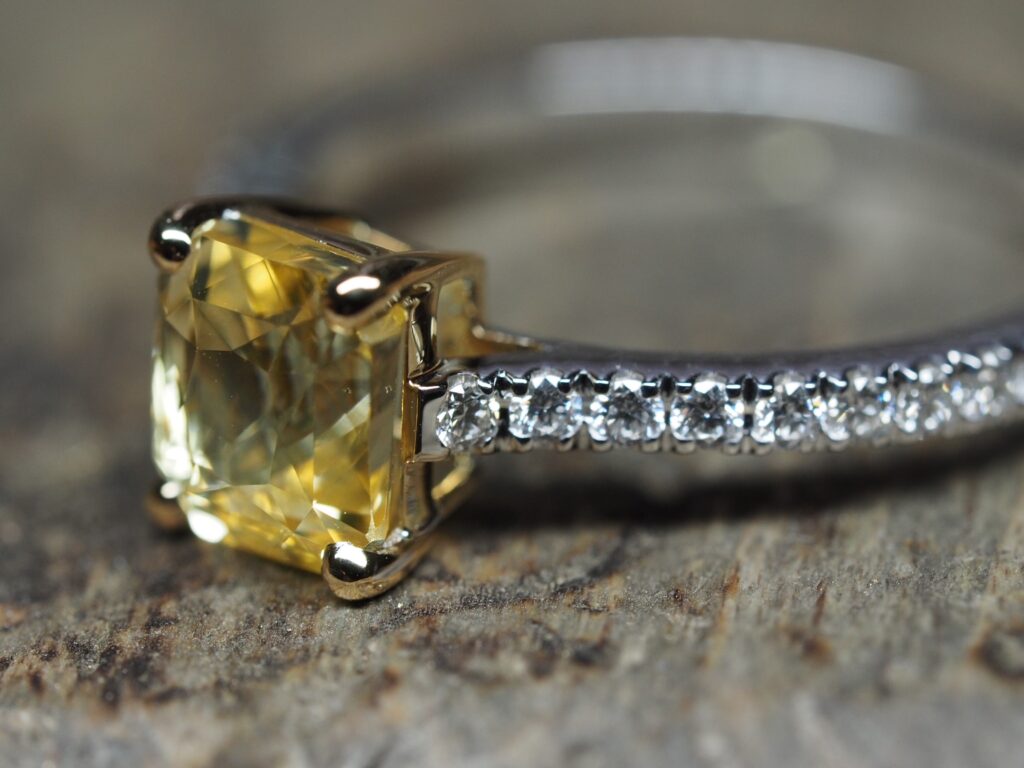 solitaire saphir