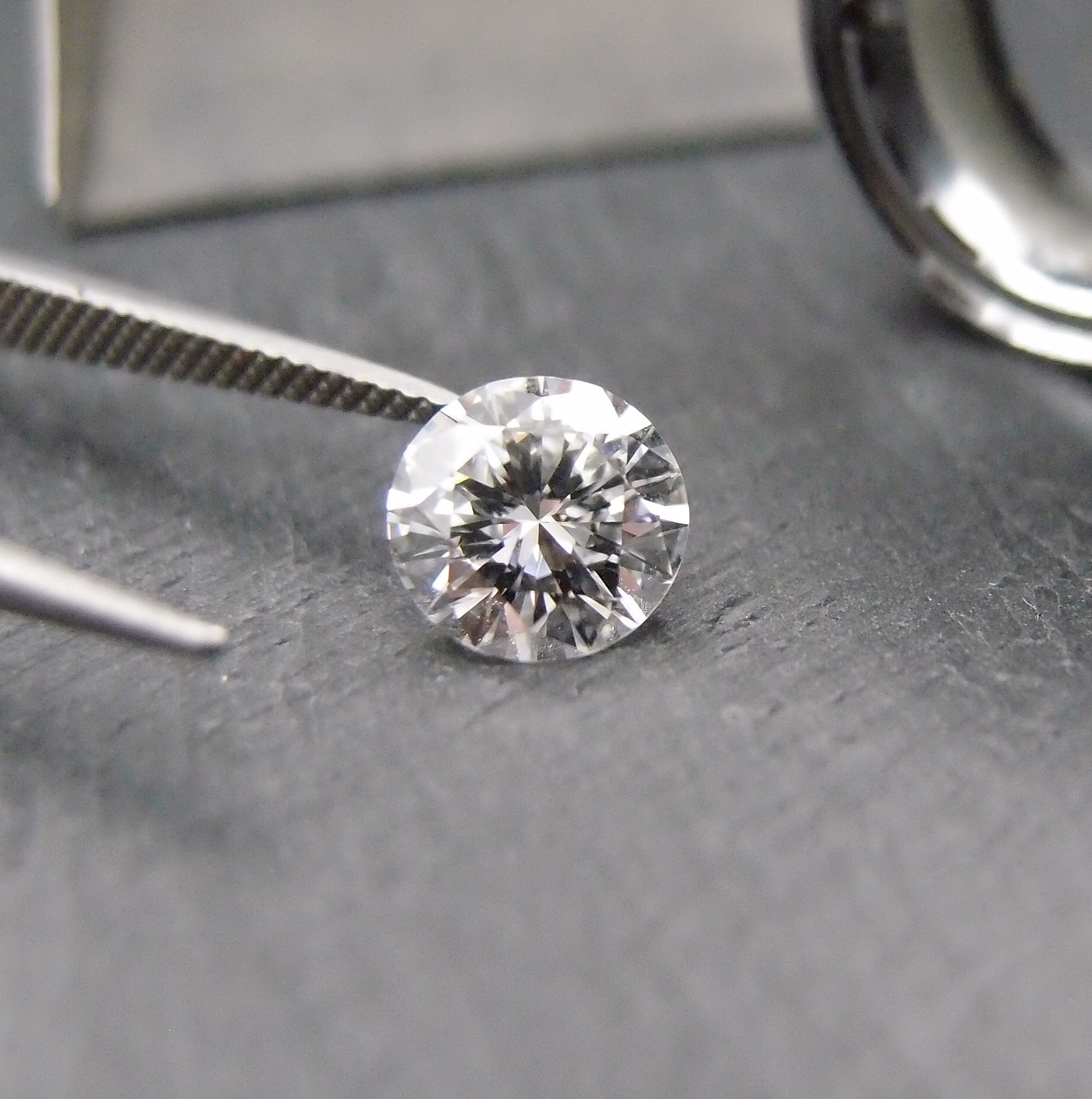 Diamant 1.64 ct D / VVS2 certif HRD