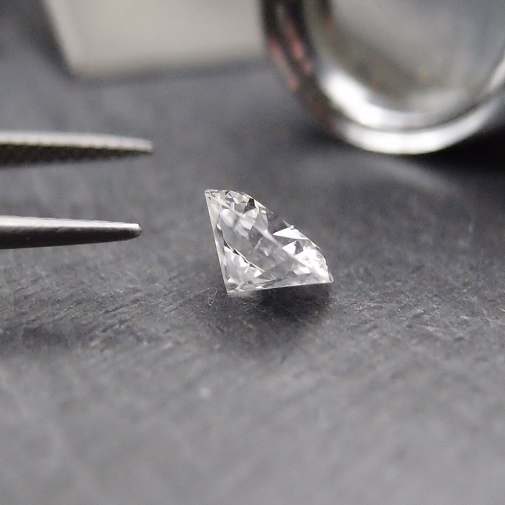 Diamant 1.64 ct D / VVS2 certif HRD