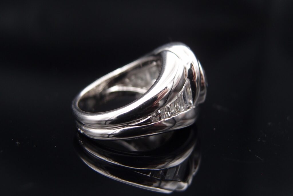 bague diamants baguette or blanc 18 K