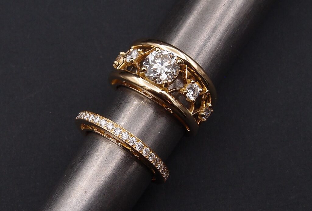 bague bandeau et alliance diamants