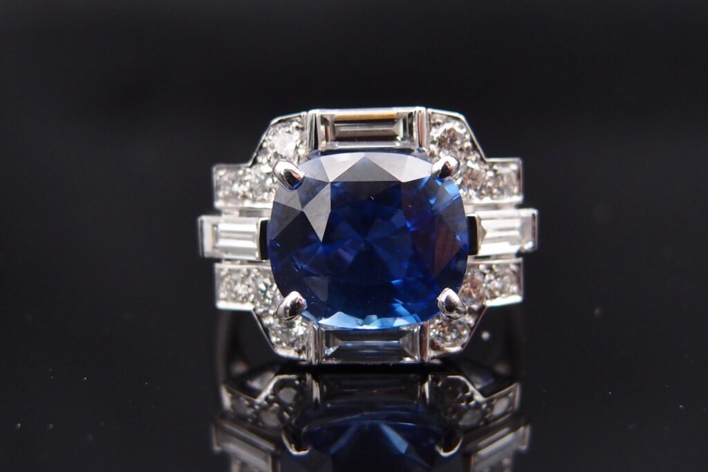 BAGUE SAPHIR ET DIAMANTS BAGUETTE