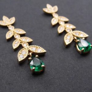 Boucles d'oreilles anciennes