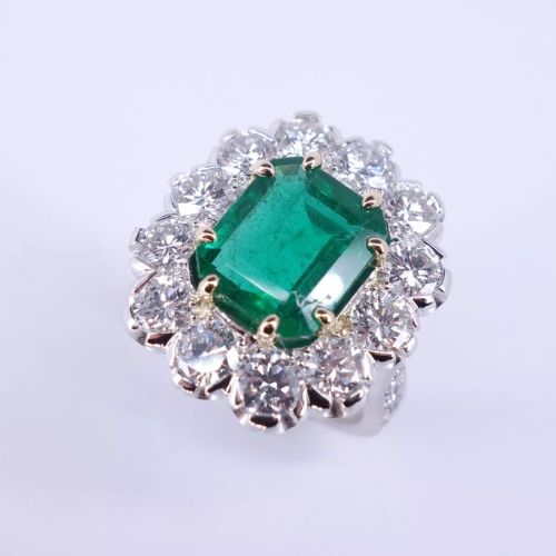 Bague marguerite émeraude