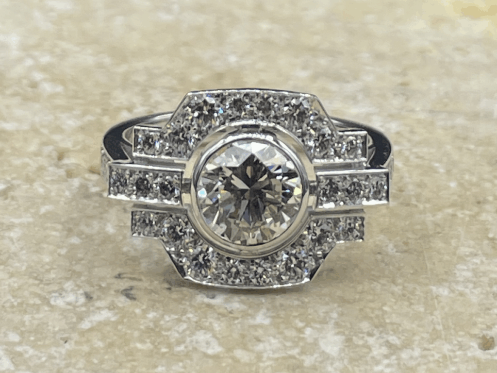 BAGUE ART DÉCO DIAMANTS