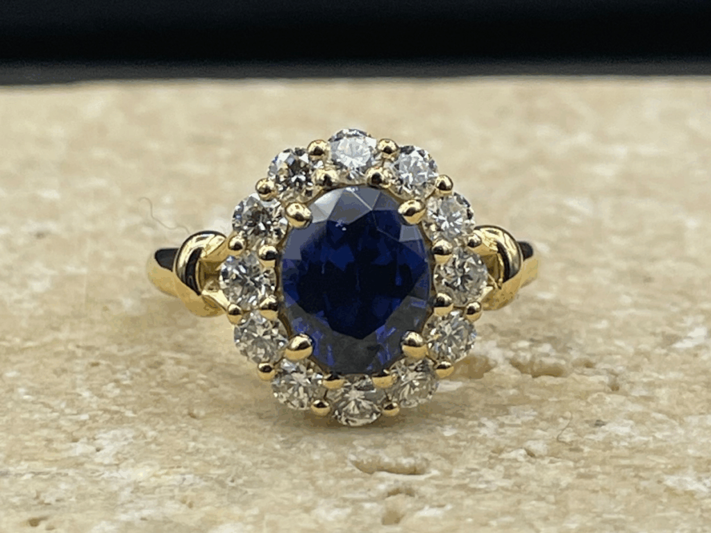 bague marguerite saphir bleu et diamants