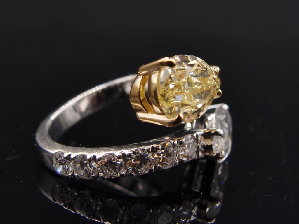 bague diamants poire