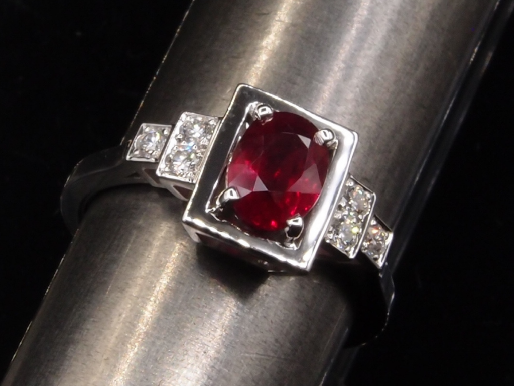 bague art déco rubis et diamants