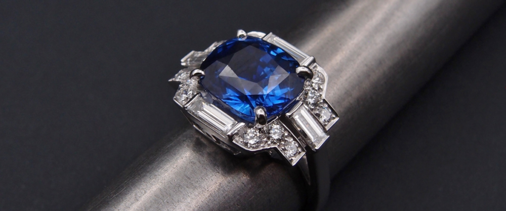 bague saphir or blanc