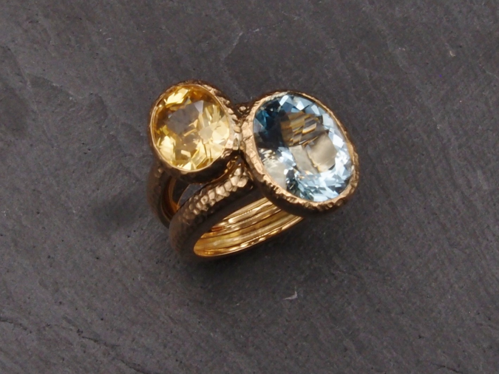 bague martelée aigue marine saphir jaune
