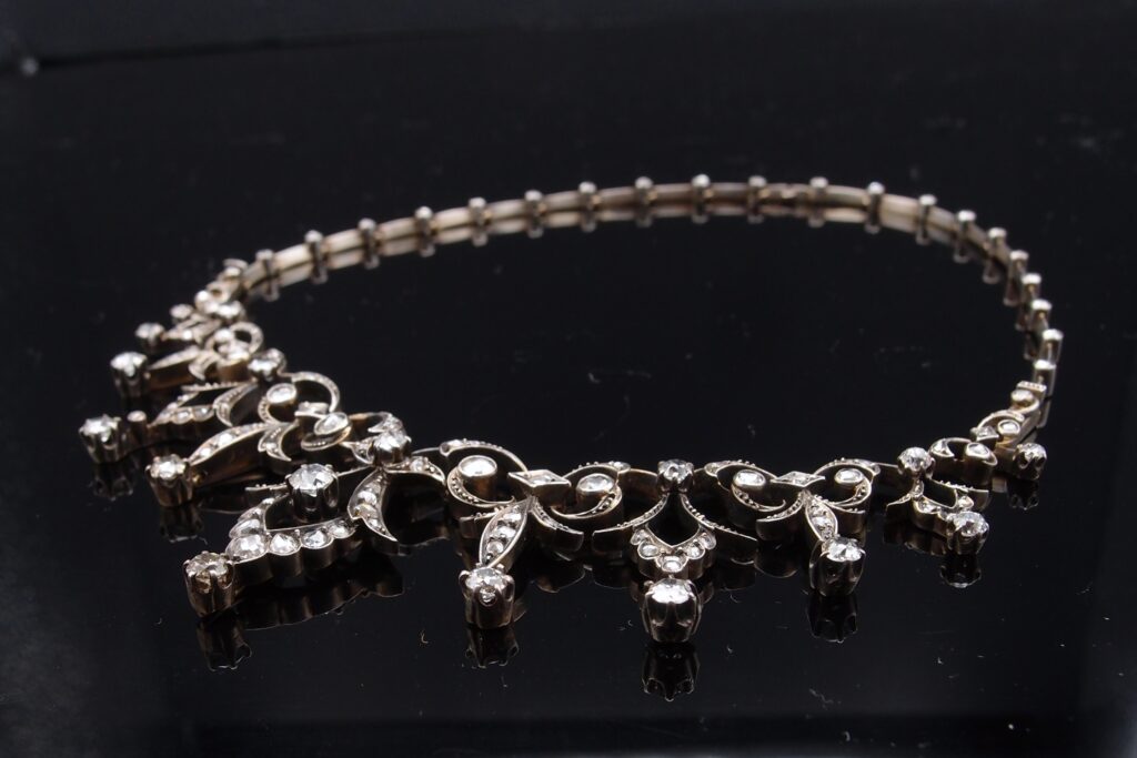 Collier 19 ème or argent et diamants