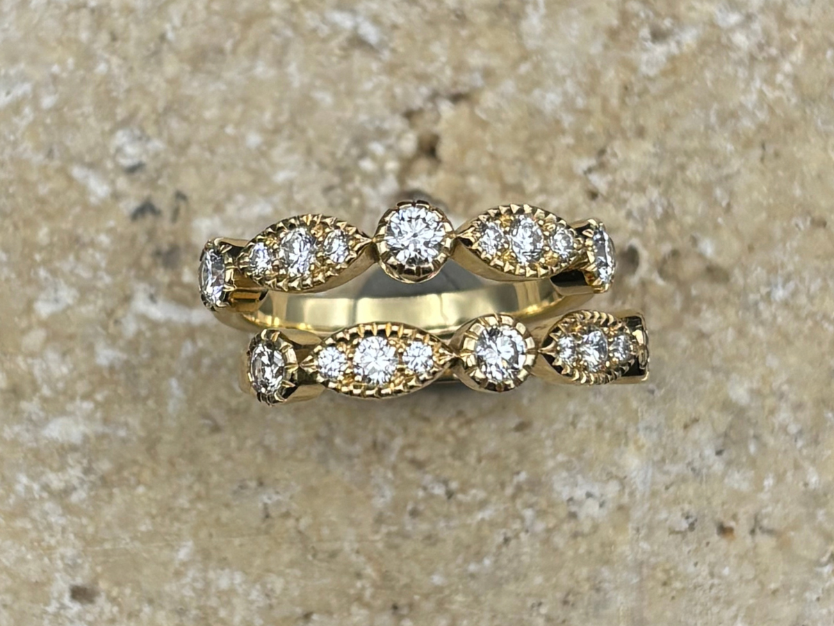 ALLIANCES DIAMANTS EN OR JAUNE 18 CARATS